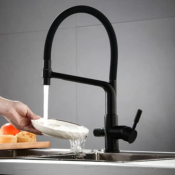 Смеситель для кухни под фильтрованную воду Santerika SAN.FKIT.01BL с гибким изливом