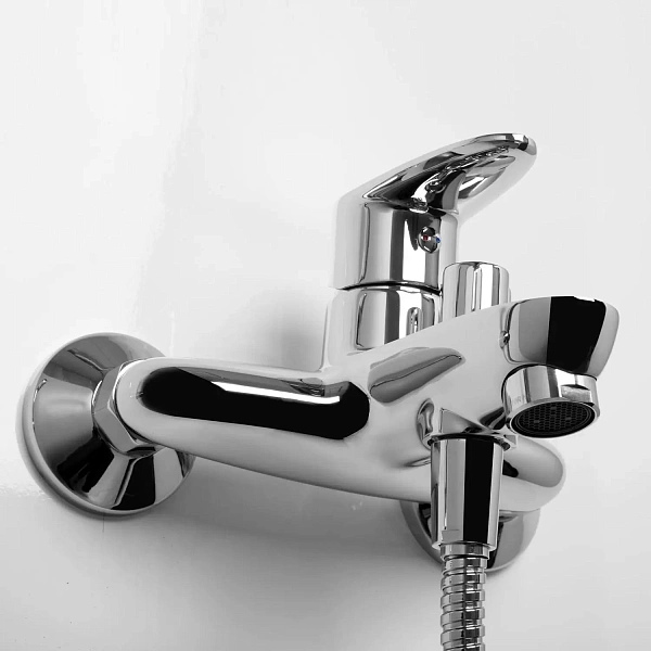 Смеситель для ванны WasserKRAFT Leine 3501 с душем