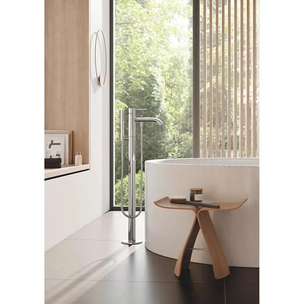Напольный смеситель для ванны Kludi Bozz 385900576