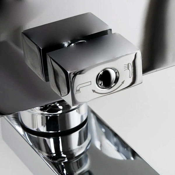 Смеситель для ванны c длинным изливом WasserKRAFT Alme 1502L