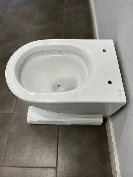 Инсталляция Grohe, кнопка вороненная сталь с подвесным унитазом OLIVE'S VORTEX DUO VD30116DP с технологией смыва "Двойной Торнадо", сиденье микролифт