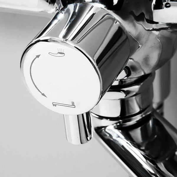 Смеситель для ванны с длинным изливом WasserKRAFT Main 4102L с душем