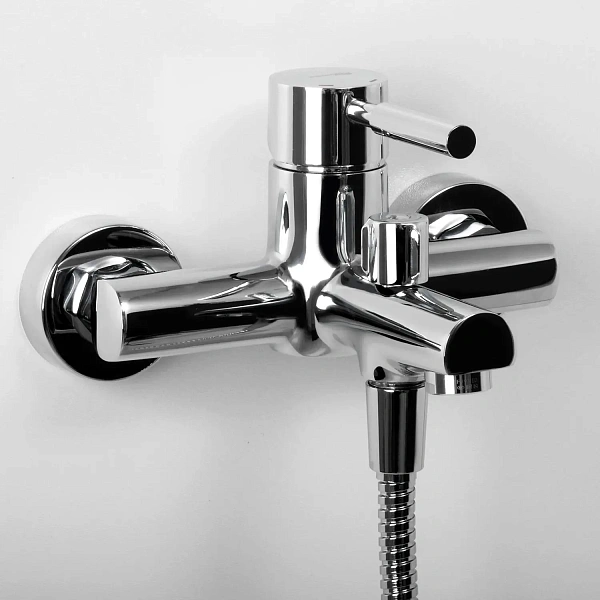 Смеситель для ванны WasserKRAFT Main 4101 с душем
