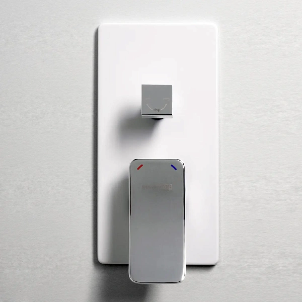 Встраиваемый смеситель для ванны и душа WasserKRAFT Aller 10641WHITE